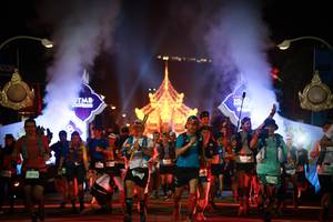 BIB: 193306
                            <button type="button" onclick="openModal(22676008)" class="btn btn-primary btn-sm float-right btn-popup" data-toggle="modal" data-target=".modal-high-quality">
                        <i class="fas fa-shopping-cart"></i> Add to Cart
                    </button>
                                            <button type="button" onclick="isThisMe(22676008, true)" class="btn btn-success btn-sm float-right btn-popup btn-isme hidden" data-toggle="tooltip" data-placement="bottom" title="นี่คือรูปของคุณใช่ไหม คลิกที่นี่เพื่อเอาเข้าอัลบั้ม">
                        <i class="fas fa-plus"></i> Add to album
                    </button>
                    <button type="button" onclick="isThisMe(22676008, false)" class="btn btn-warning btn-sm float-right btn-popup btn-isnotme hidden">
                        <i class="fas fa-ban"></i> Remove from album
                    </button>